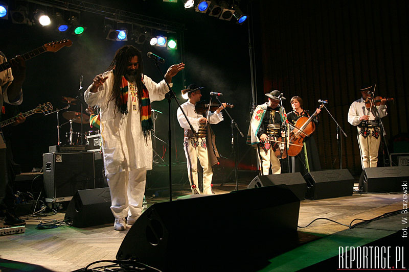 TREBUNIE-TUTKI and TWINKLE BROTHERS 19.09.2008