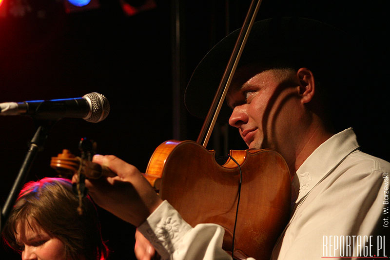 TREBUNIE-TUTKI and TWINKLE BROTHERS 19.09.2008