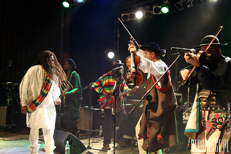 TREBUNIE-TUTKI and TWINKLE BROTHERS 19.09.2008